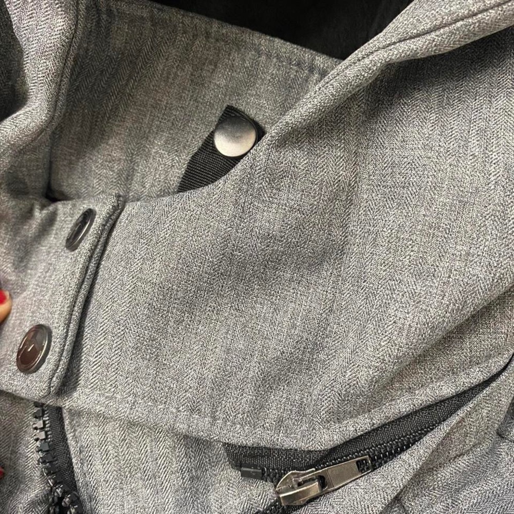 Snow/Ski Jacket - Picture 6 of 8